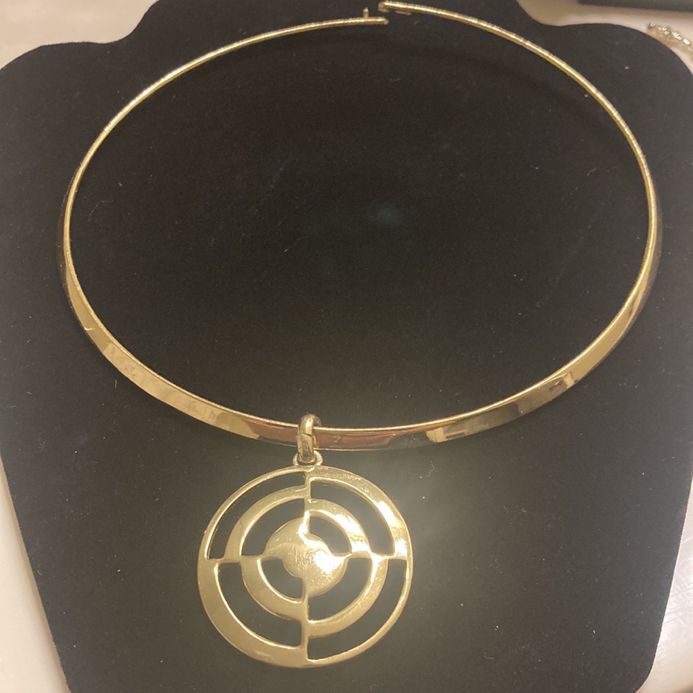 New Carolee Goldtone Choker with Signed Pendant.